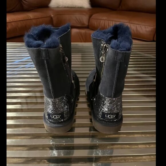 UGG AUSTRALIA NAVY SUEDE BOOTS WITH GLITTER - Picture 4 of 6